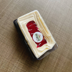 เค้กสี่เหลี่ยมบลูเบอรี่